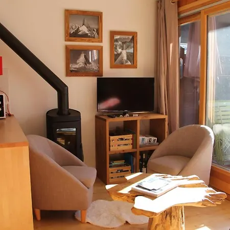 Comfortable With Terrace In *